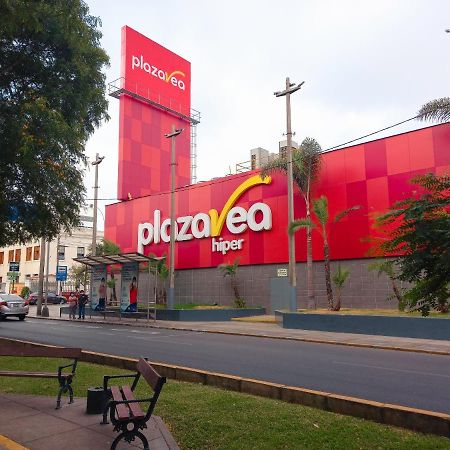 Hotel ☆Miraflores Centrico☆Pequeno/Tv Con Netflix Lima Zewnętrze zdjęcie