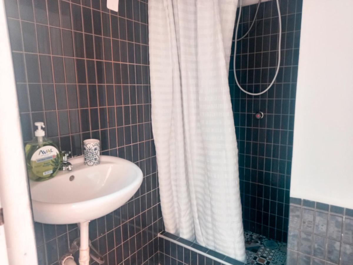 Hotel ☆Miraflores Centrico☆Pequeno/Tv Con Netflix Lima Zewnętrze zdjęcie